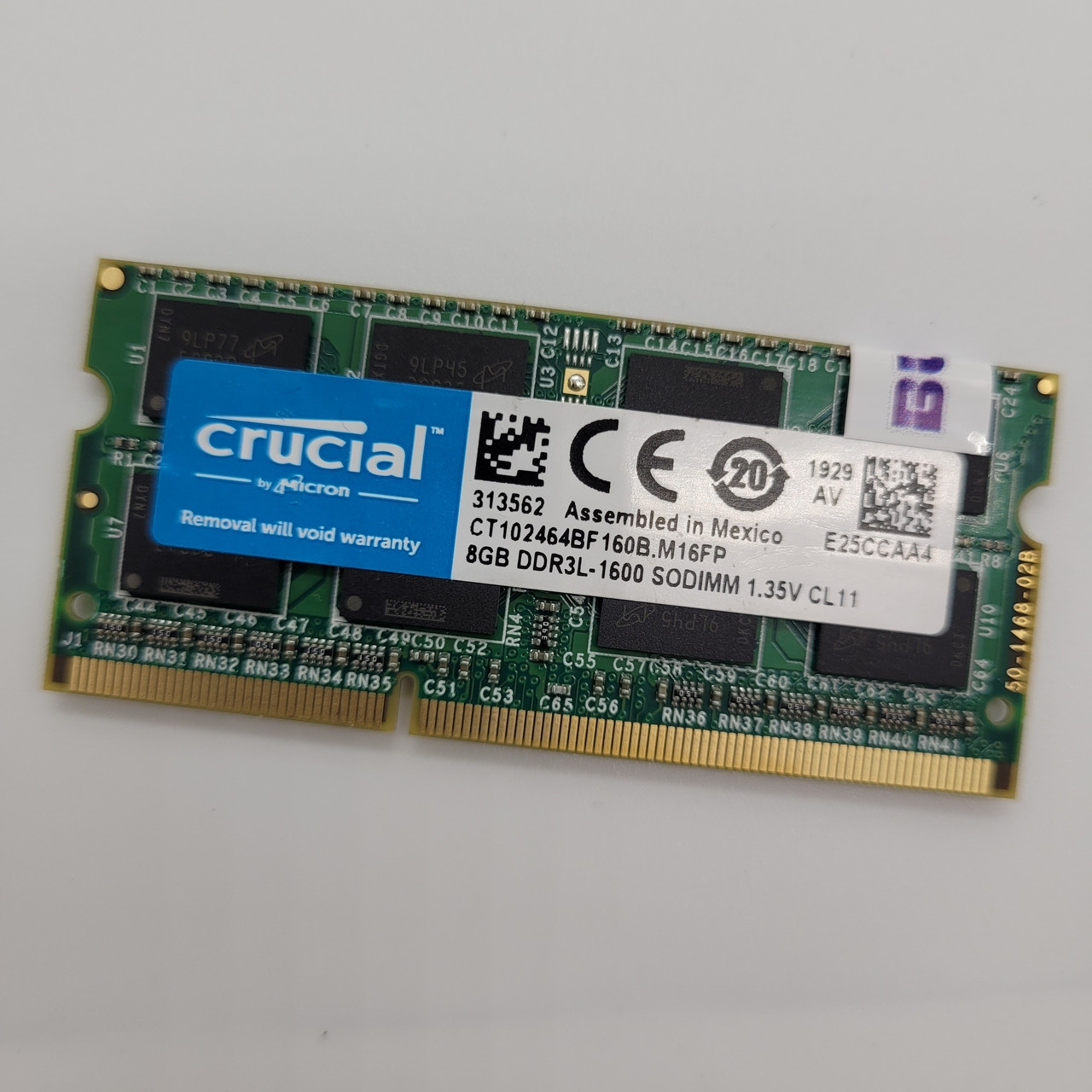 Оперативна пам'ять для ноутбука Crucial SODIMM DDR3L 8Gb 1600MHz 12800s CL11 (CT102464BF160B.M16FP) Б/В