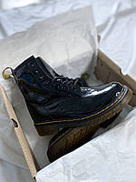 Женские ботинки Dr.Martens 1460 Black Gloss (чёрные/лакированные) осенние сапоги с шнуровкой низкий ход DR064