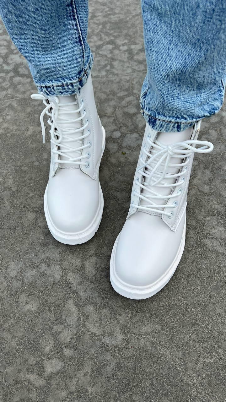 Жіночі зимові черевики Dr. Martens 1460 White Fur (білі монохром) стильні чоботи шнурівка хутро art ALL05300 vkross