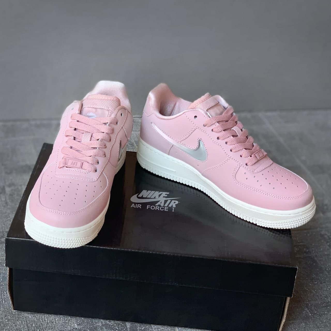 Женские кроссовки Nike Air Force 1 Pink (розовые) низкие красивые молодёжные кеды на танкетке 6464 топ - фото 3 - id-p1697175236