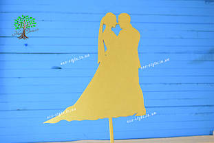 Топер у весільний торт