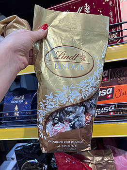 Цукерки 😍 Lindt Lindor Assorti 600 гр. Швейцарія