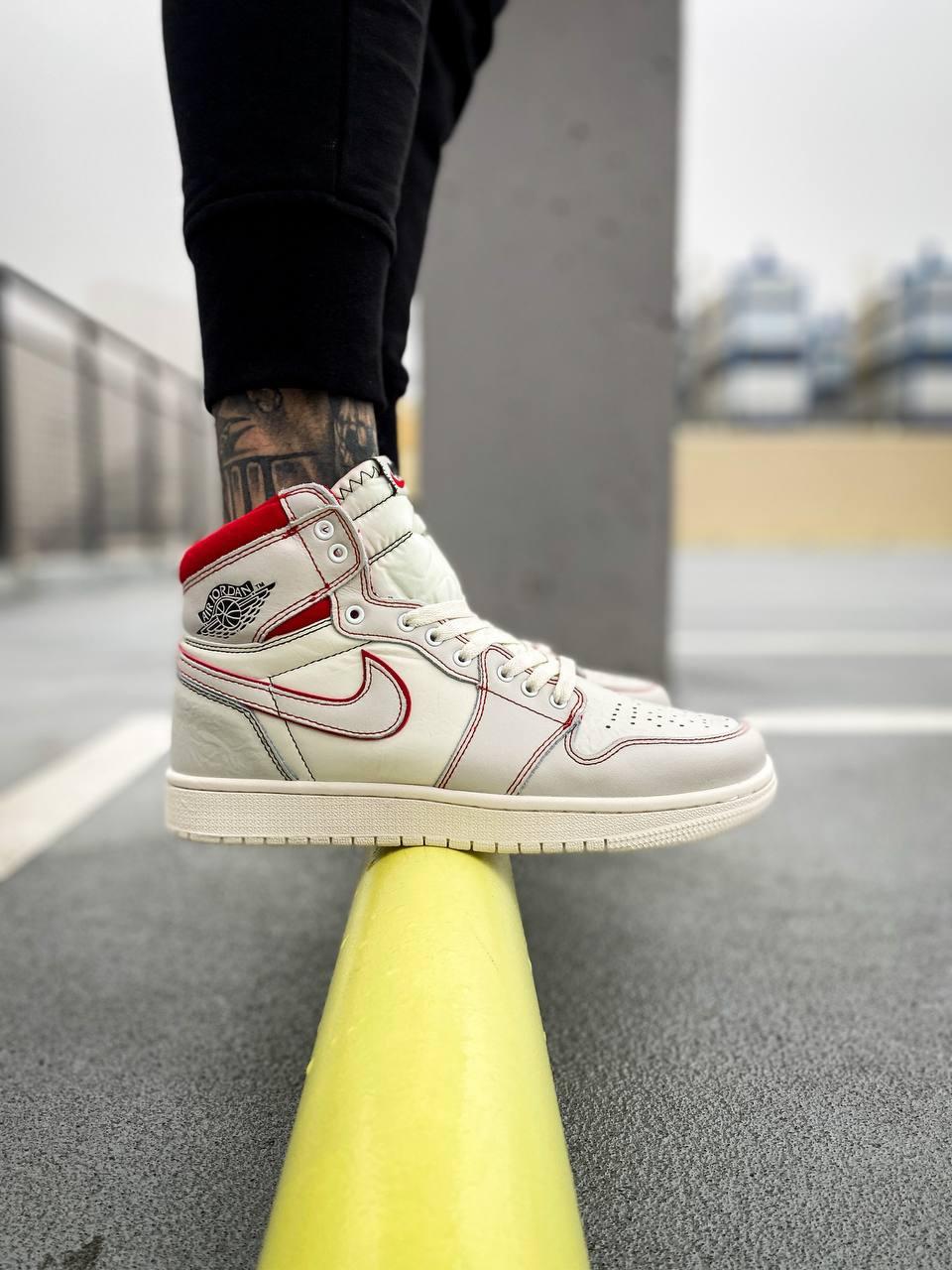 Кросівки чоловічі білі Nike Air Jordan Retro 1 (04728)