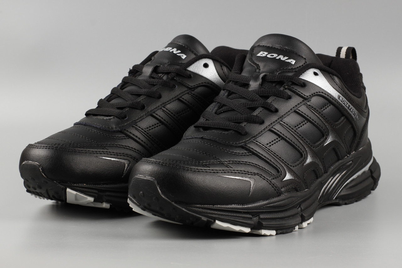 Кросівки чоловічі чорні Bona 897C Бона Розміри 43 46
