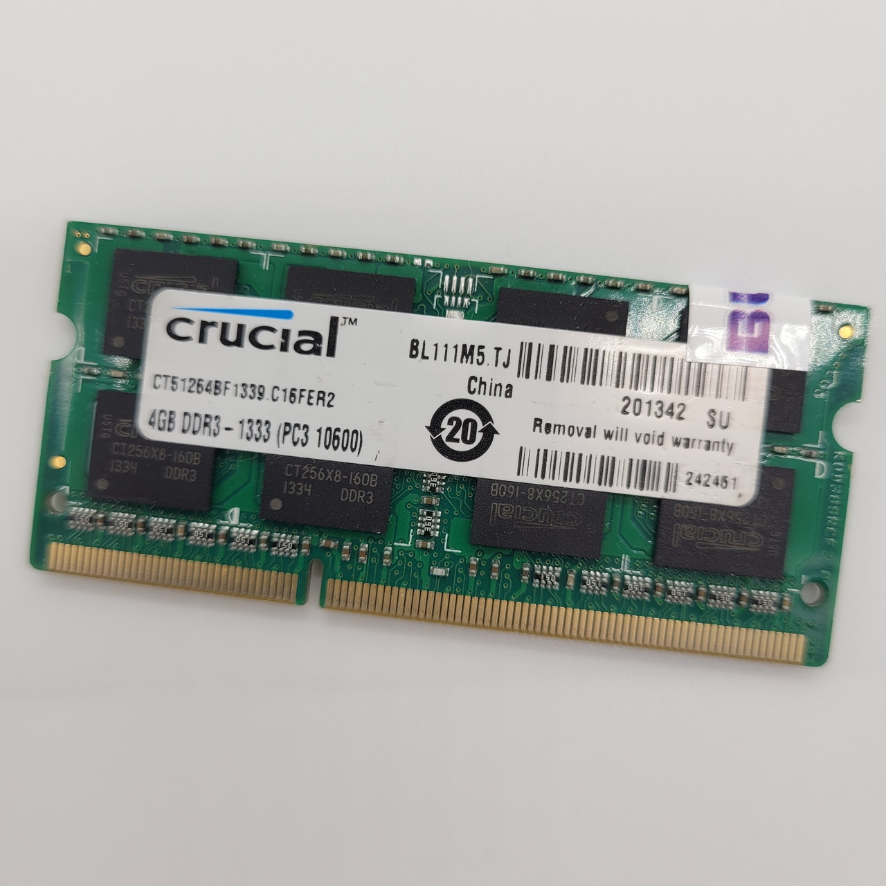 Оперативна пам' ять ноутбука Crucial SODIM DDR3 4Gb 1333MHz 10600S 2R8 CL9 (CT51264BF1339.C16FER2) Б/В