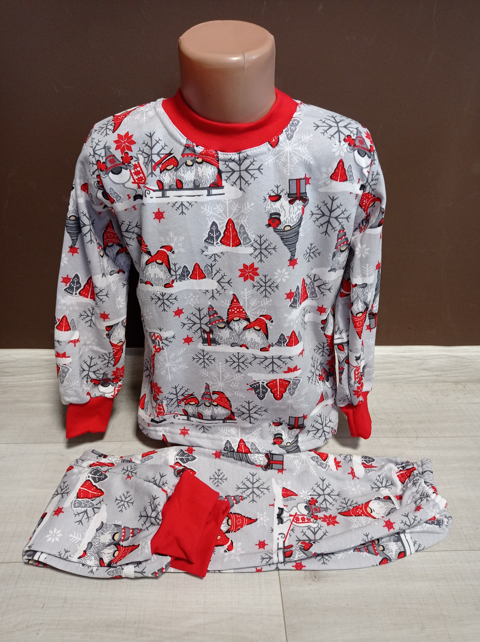 Дитяча піжама для дівчинки утеплена з мікроначісом Новий рік на 4-6 років