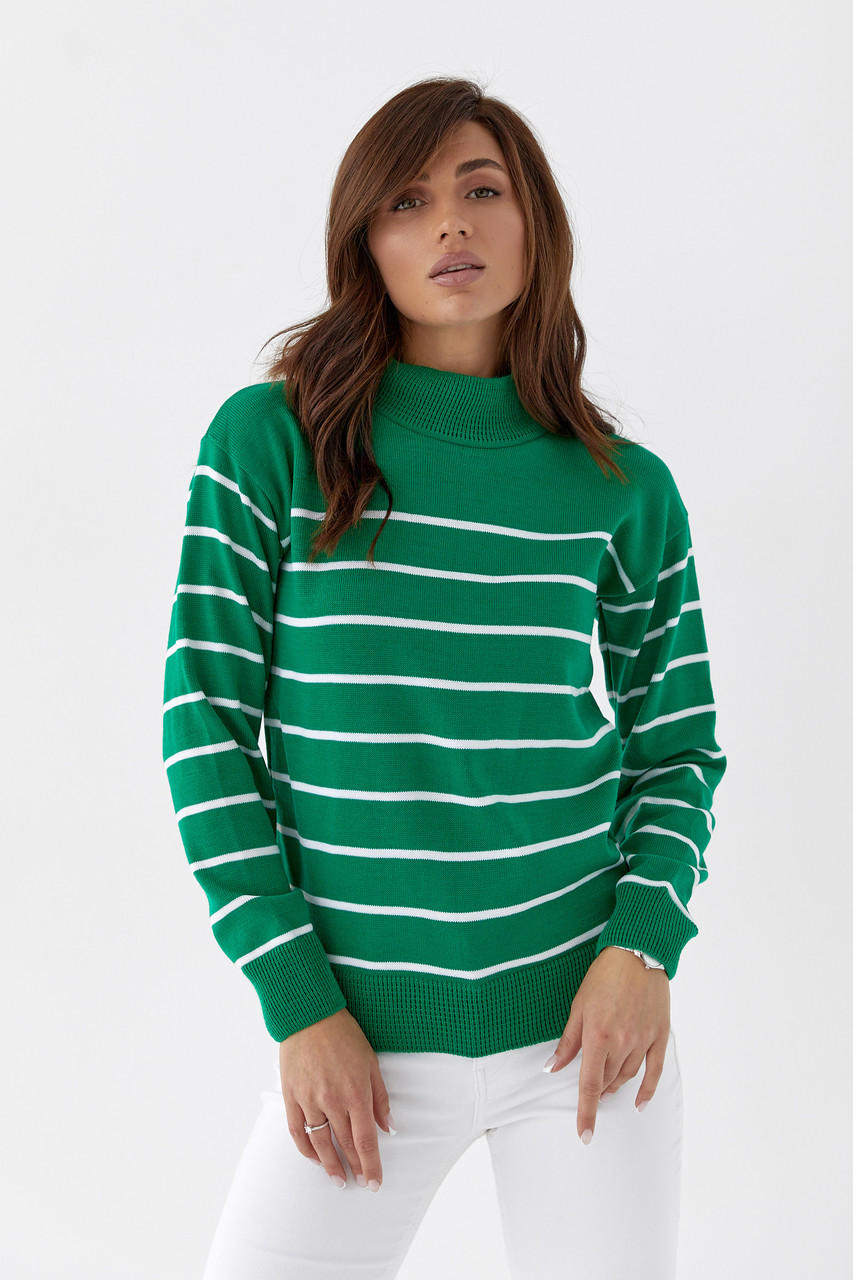 Стильний в'язаний жіночий светр, зелений