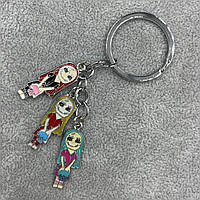 Брелок металевого сріблястого кольору різнобарвні ошатні дівчатка покритий кольоровою емаллю довжина 10 см