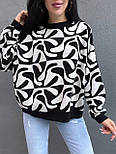 Жіночий в'язаний светр оверсайз з абстрактним принтом з манжетами на рукавах і талії (р.42-48) 9043019, фото 2