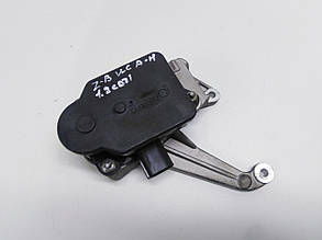 Моторчик дросельної заслінки Opel Vectra C, Astra H, Zafira B, Opel Astra, Зафіра Б, Вектра Ц. 55205127.