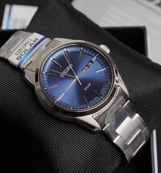 Seiko SNE525P1 Solar Classic 100m Dealer Time 1682520214