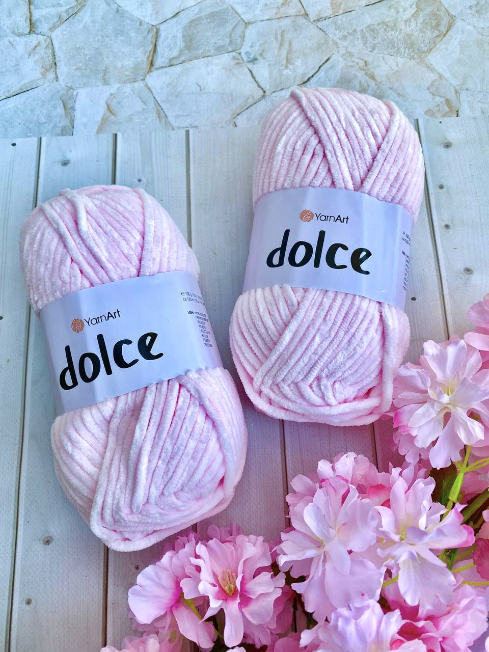 Нитки в'язальні YarnArt Dolce. 100 г. 120 м. Колір — ніжно-рожевий 750