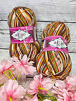 Пряжа Alize Superwash comfort socks. 100 г. 420 м. Колір — меланж 7709 жовтогарячий, коричневий, зелений, червоний