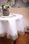 Скатертину на круглий стіл Атласна з мереживом 180 - 180 Білий з коричневим "Естетика" Кругла, фото 4