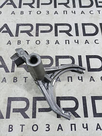 Вилка КПП FORD