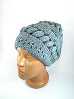 Жіноча шапка в'язана зимова тепла Об'ємні шапки крупної в’язки осінь зима Сірий