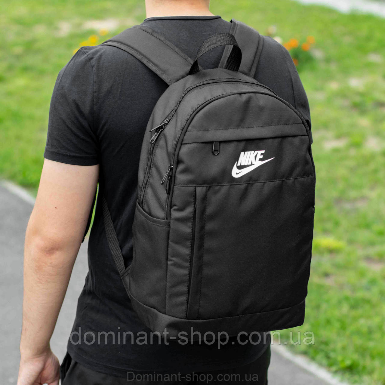 Спортивний рюкзак Nike Comat чорний тканинний на два відділи з відділом для ноутбука на 17 літрів ранець