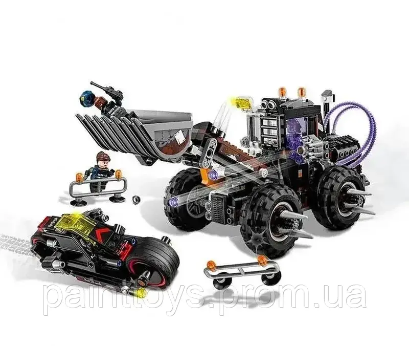 Конструктор Batman Нападение Двуликого Bela 10738 Бэтмен 1980