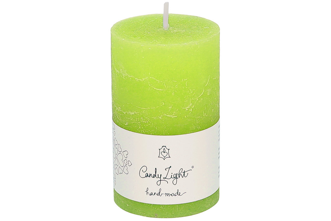 Свічка- циліндр 6х10 см, час горіння 30 годин, колір — яблучний