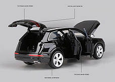 Модель автомобіля Audi Q7. Металева машинка Audi Кю7 1:32. Горять фари, звучить двигун, фото 2