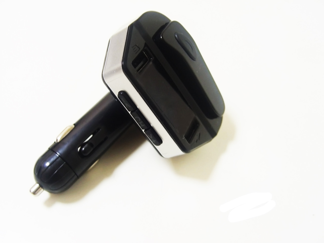 Трансмітер автомобільний FM MOD HER8 BT з Bluetooth