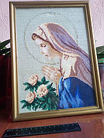 Картина вишита хрестиком ручної роботи (Матір Божа в молитві) в рамці 24х32см