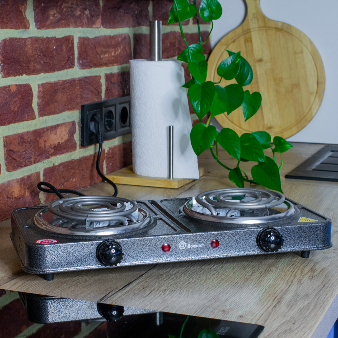 Електропліта на дві спіралі 2000 Вт Domotec