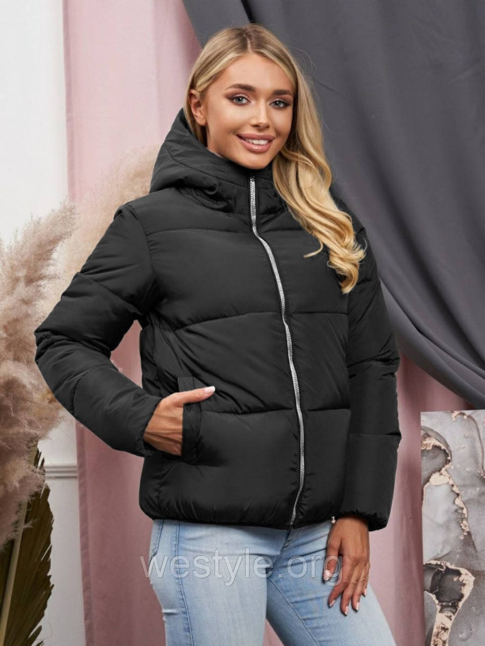 Куртка жіноча коротка з капюшоном дута осінньо-весняна — 009 чорний колір