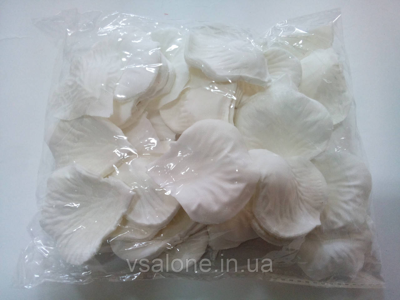 Штучні пелюстки троянд 500 шт білі