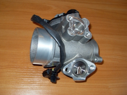 Клапан EGR 2.5 DCI-електр. 06- RENAULT TRAFIC 00-14 (РЕНО ТРАФІК)