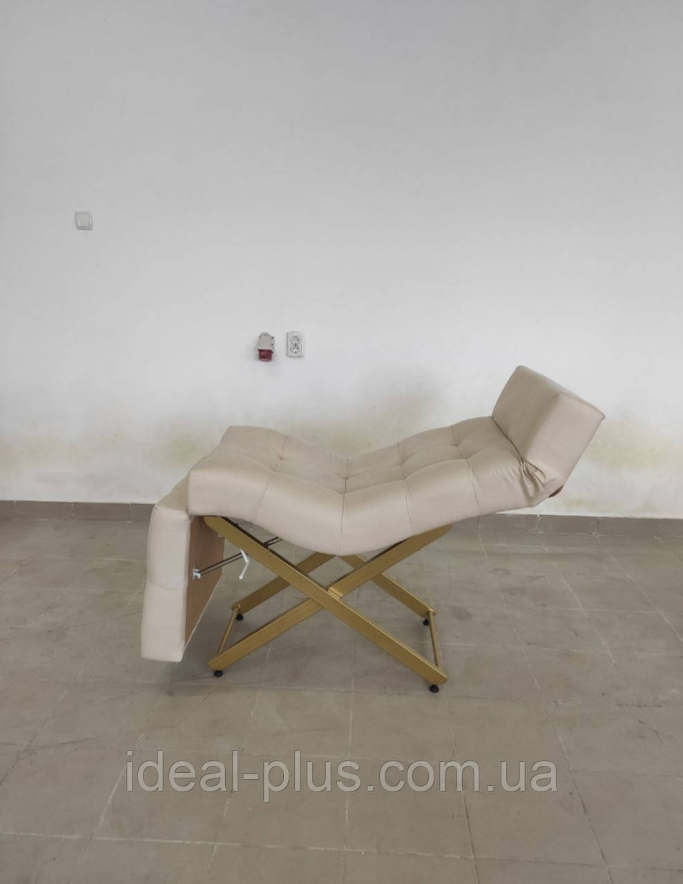 Косметологічна кушетка анатомічна для нарощування вій кушетки LOFT зручні 2 регулювання, фото 1