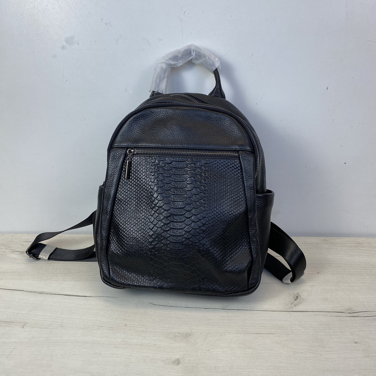 Шкіряний рюкзак на 2 відділення фактура крокодил кишеню спереду С101-КТ-2827 Чорний, фото 1