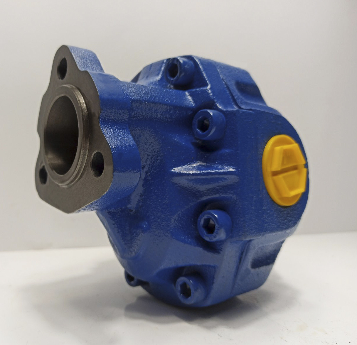 Насос шестеренний 17 л (3 болти) UNI правий MURAT MAKINA, фото 1