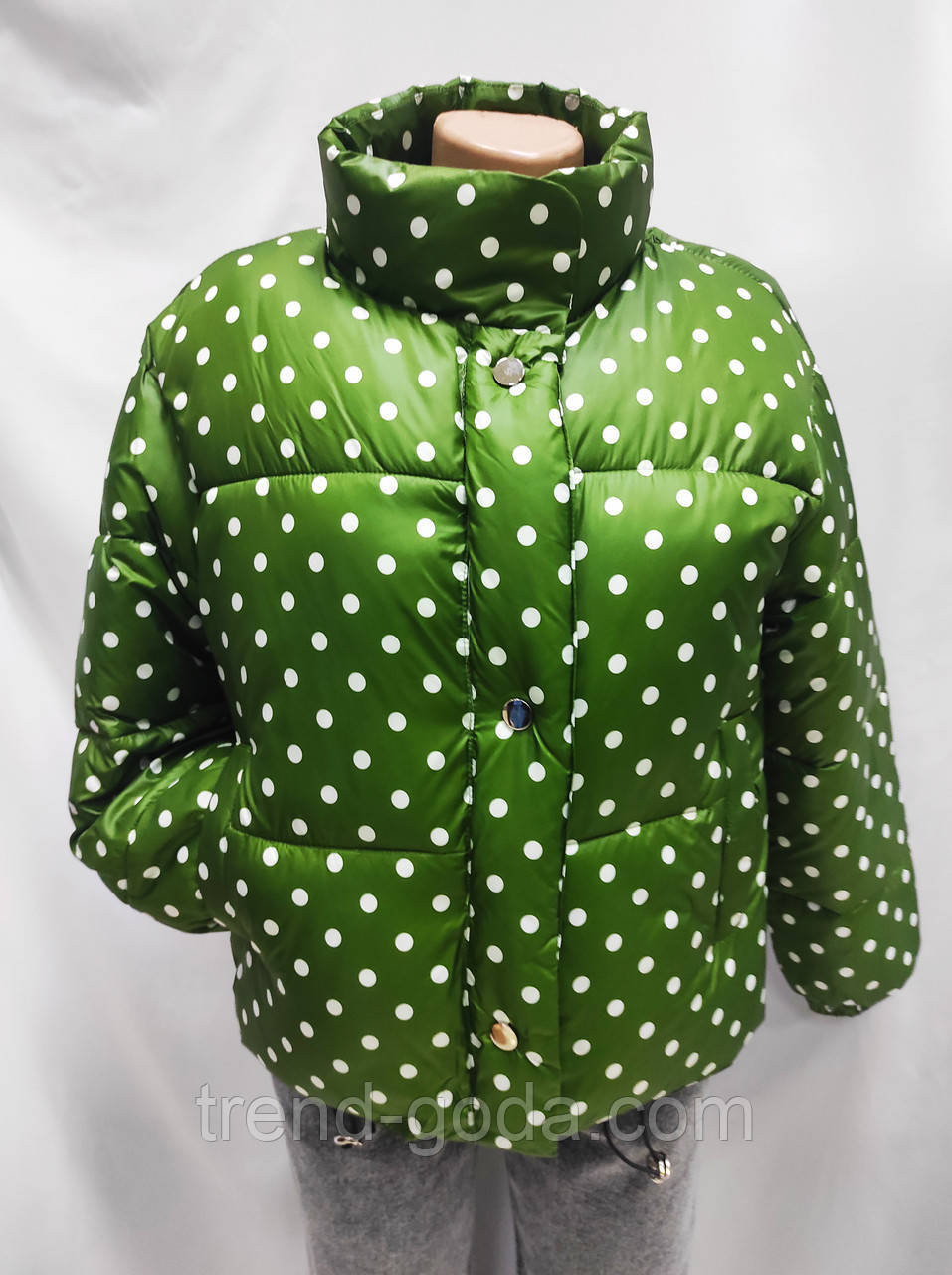 Куртка женская сезон осень/зима Куртка зимова жіноча молодіжна плащовка, синтепон, зелена в горошок