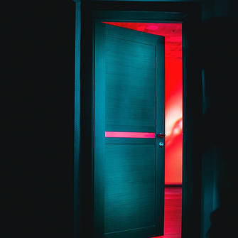 Вхідні металеві двері для квартири