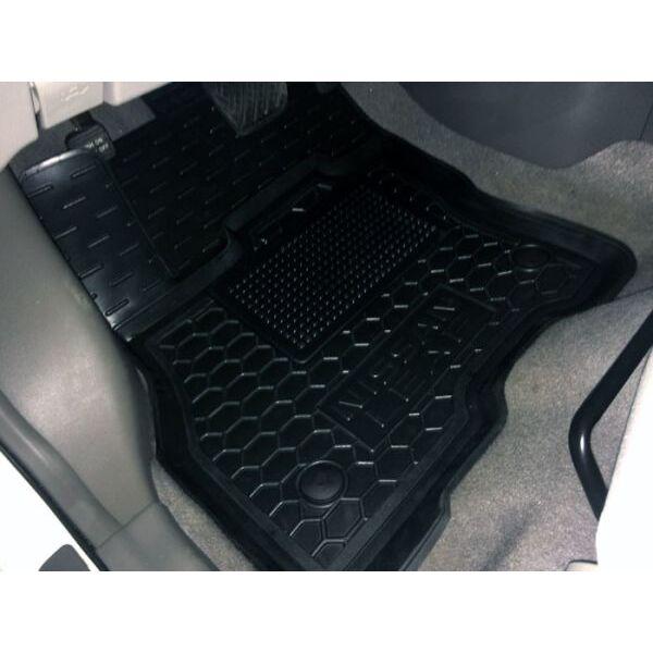 Гумові килимки в салон Nissan Leaf 2012-2018, фото 1