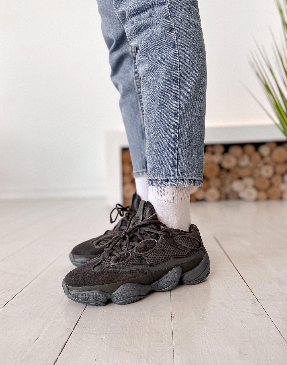 Кросівки жіночі чорні Adidas Yeezy Boost 500 (00654)