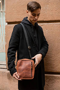 Шкіряна чоловіча сумка Метью, натуральна вінтажна шкіра колір коричневый, відтінок Коньяк