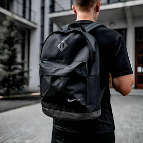 Рюкзак чоловічий міський MOZART BLACK компактний чорний з кишенею для планшета та шкіряним дном