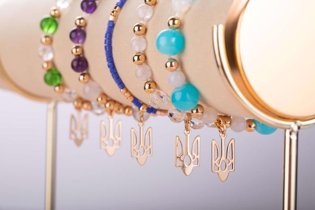 Патриотические украшения: украинский тризуб - фото 3