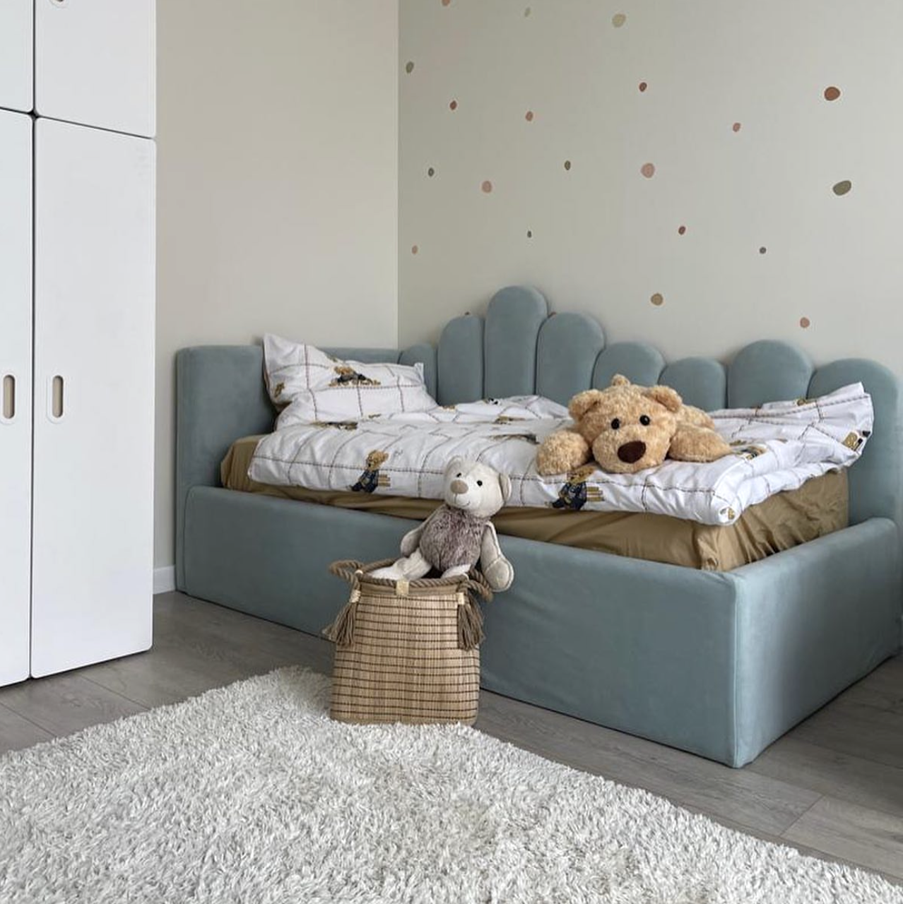 Дитяче кутове ліжко-диван з м'якою спинкою MeBelle TOPPY 90х190 см блакитний бірюзовий велюр (легке чищення)