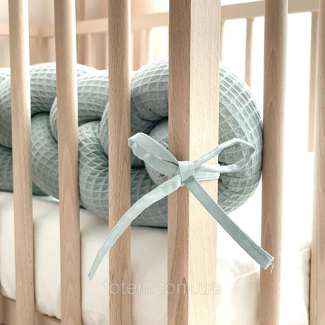 Бортик коса защита для детской кроватки, длина 120 см, вафля мята топ - фото 4 - id-p1683381596