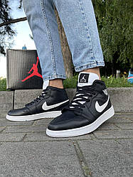 Кросівки Nike Air Jordan 1 (чорно-білі)