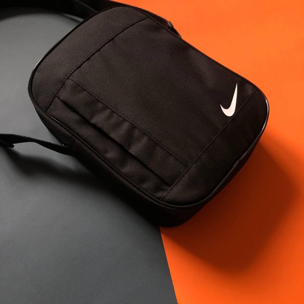 Сумка через плече Nike