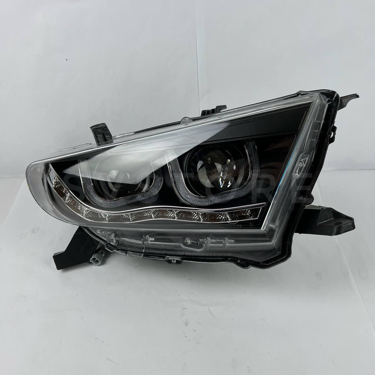 Передні фари з ангельськими очками DRL Bi Xenon на Toyota Highlander