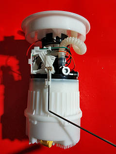 Бензонасос Ford C-Max паливний насос Форд C Макс 3M519H307 насос в бак