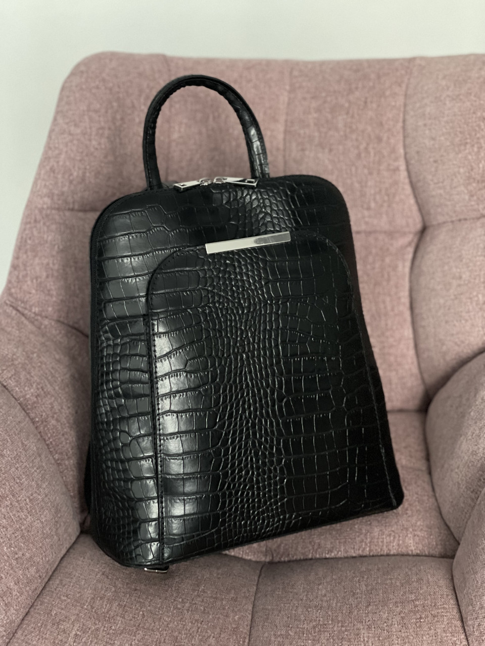 Шкіряний місткий чорний рюкзак під крокодила, Італія