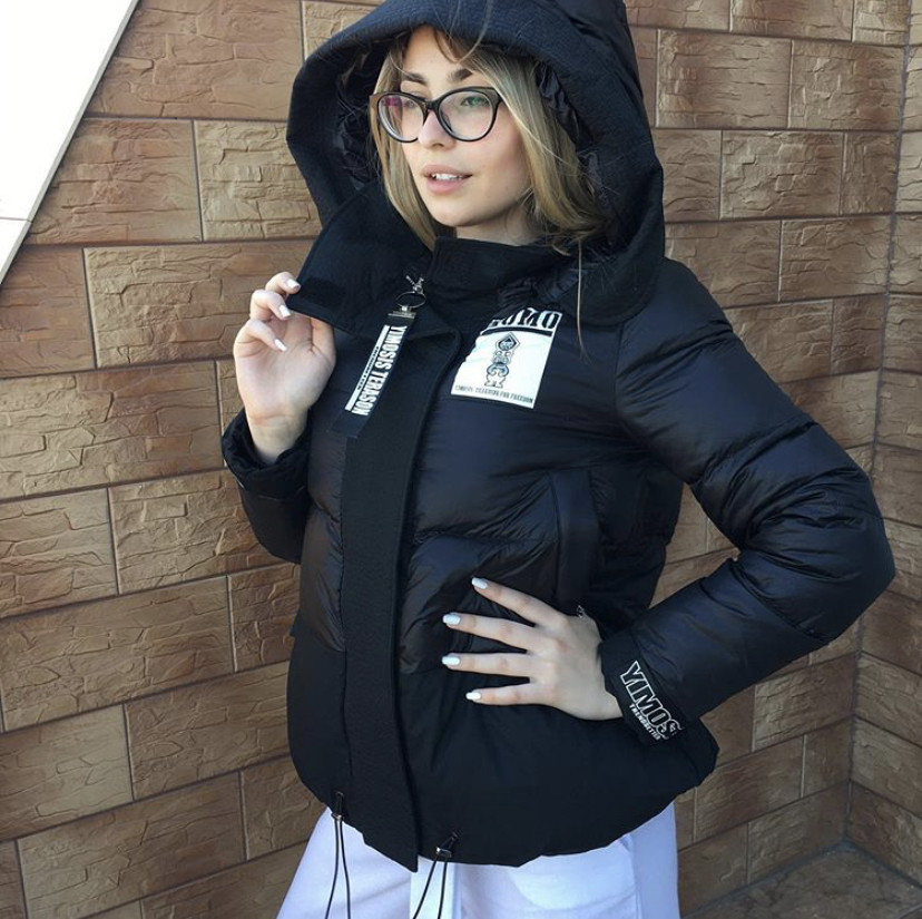 Купить Женский пуховик YIMOSIS YD-Al-1012 короткий с капюшоном, цена ...