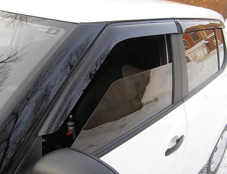 Вітровики Skoda Fabia I універсал 1999-2006 (скотч) VT 52