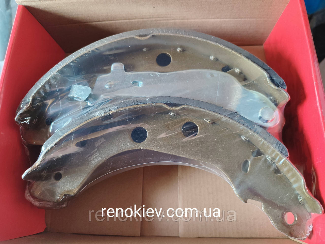 Гальмівні колодки задні барабанні Renault Kangoo 228x42